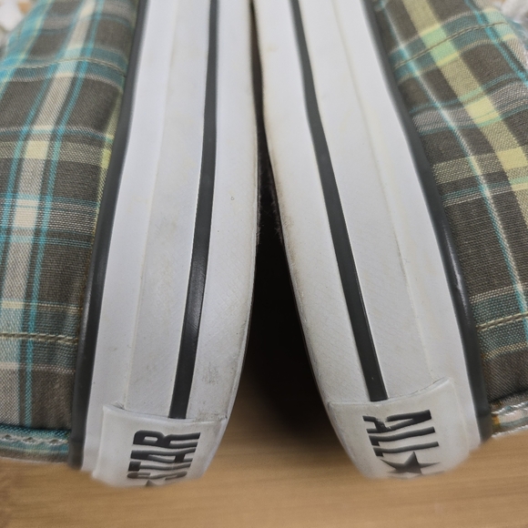 Converse Plaid Low-Top Sneakers - Picture 10 of 13
